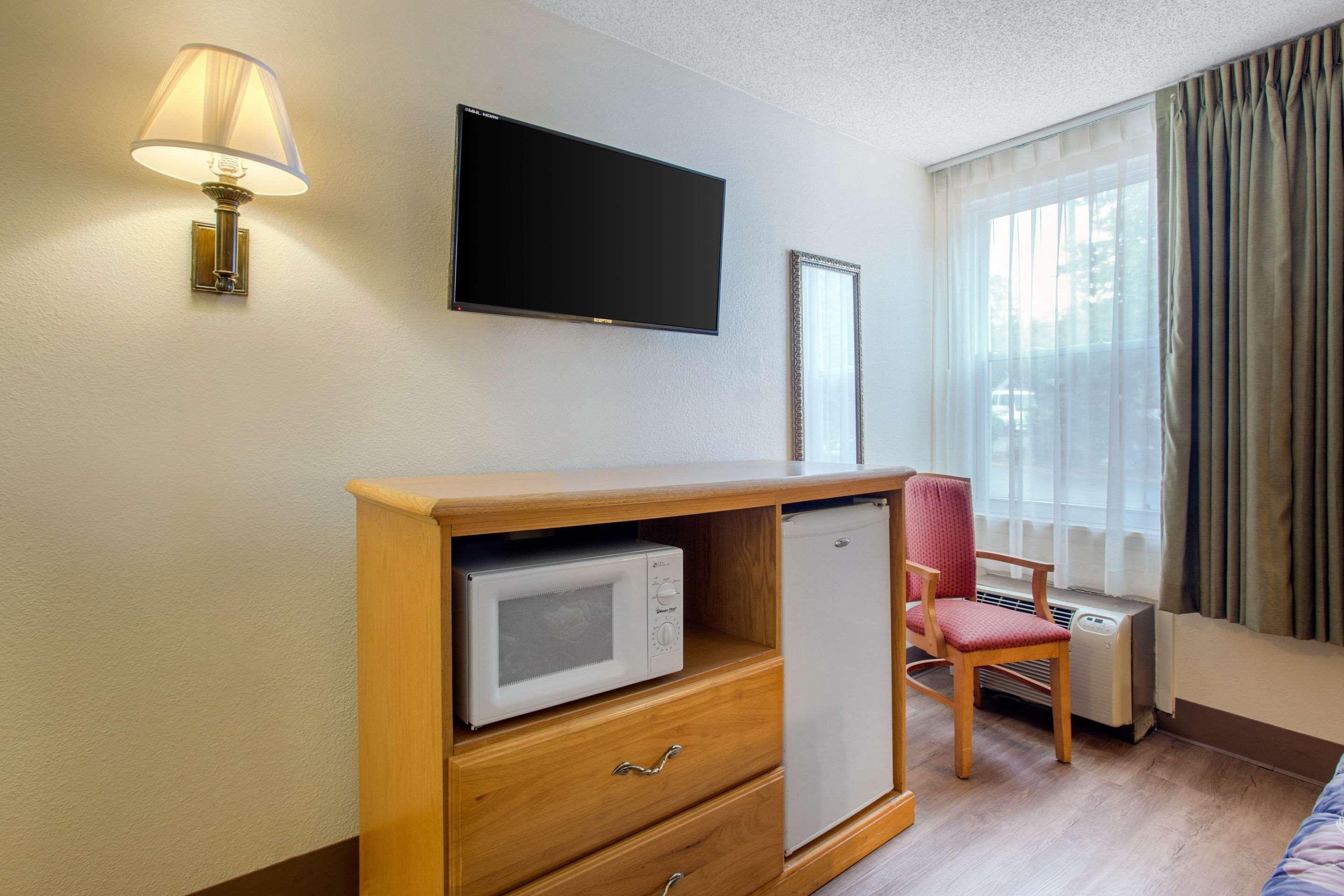 Rodeway Inn Asheville Zewnętrze zdjęcie